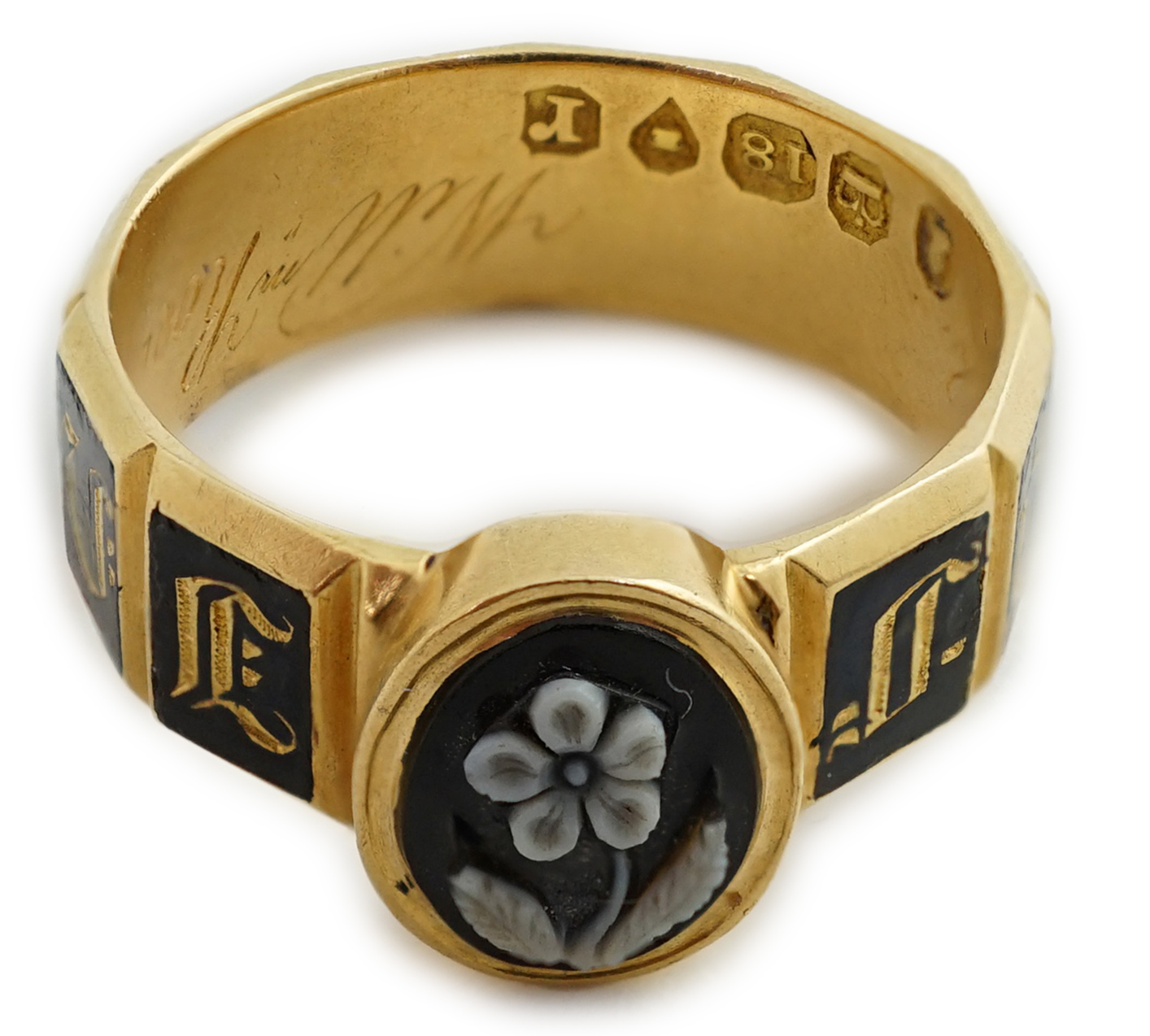 A William IV 18ct gold and enamel memorial ring